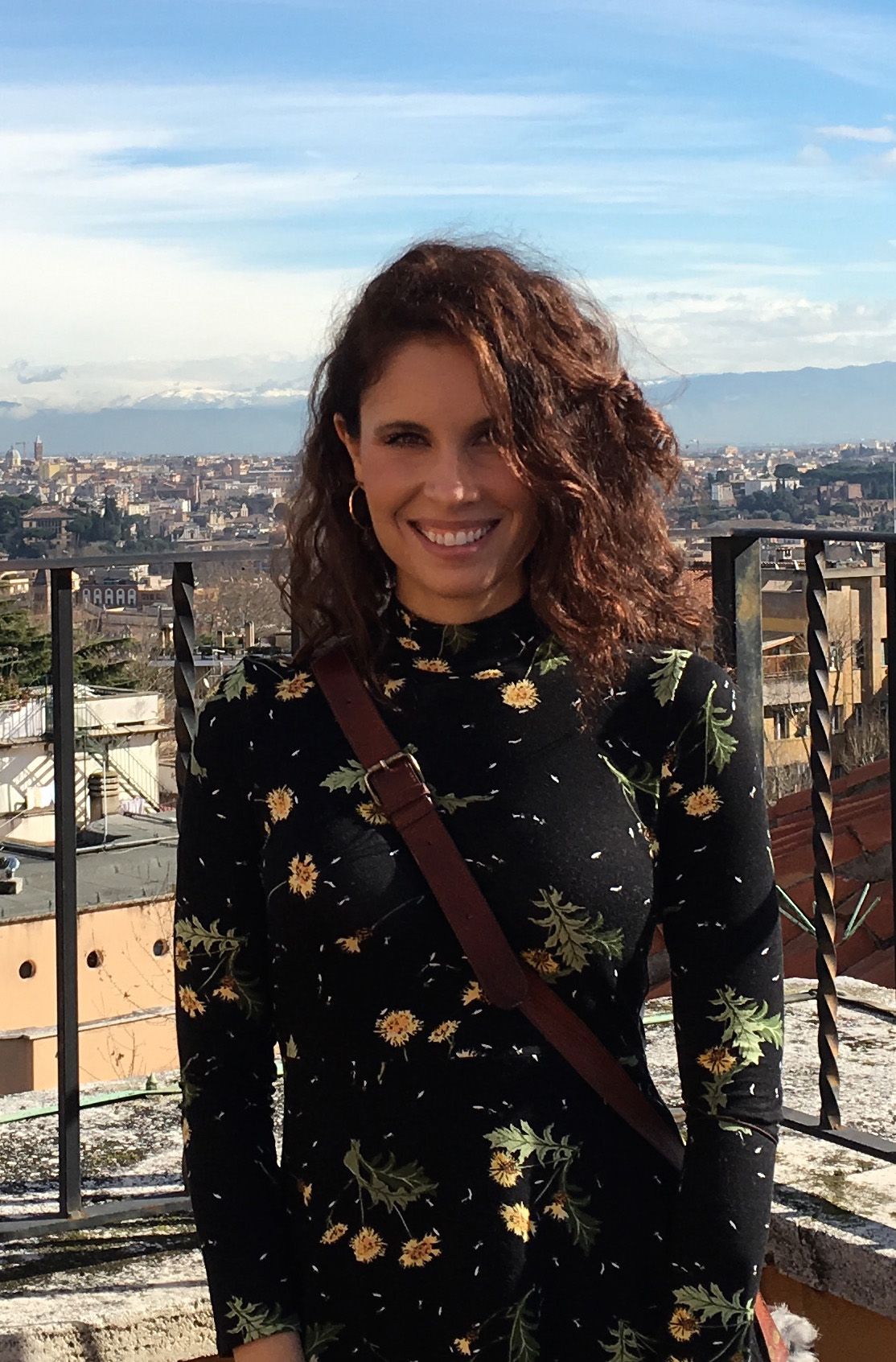 Robyn Faith Walsh headshot